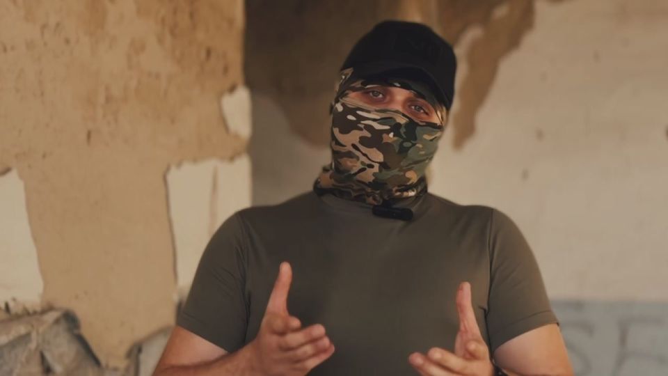    -32        