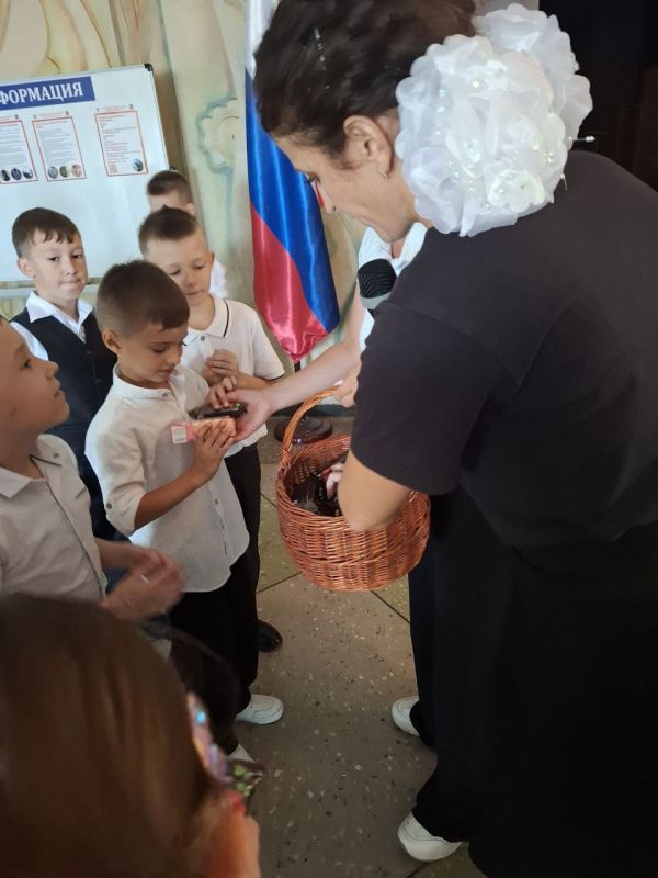      : ,  &quot;  &quot;!