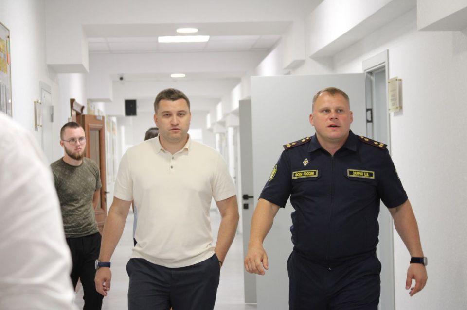 УФСИН России по Запорожской области с рабочим визитом посетил депутат Государственной Думы Российской Федерации Артем Бичаев УФСИН России по Запорожской области с рабочим визитом посетил депутат Государственной Думы Российской Федерации Артем Бичаев