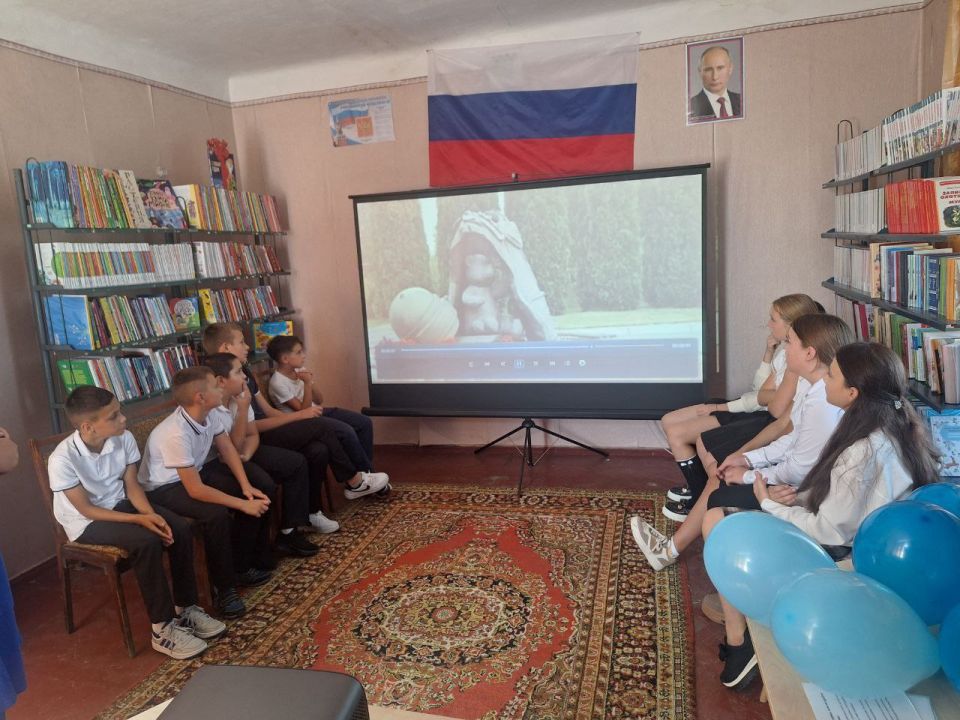 &quot;  -  !&quot;. 3  -      