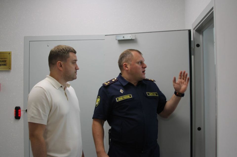 УФСИН России по Запорожской области с рабочим визитом посетил депутат Государственной Думы Российской Федерации Артем Бичаев УФСИН России по Запорожской области с рабочим визитом посетил депутат Государственной Думы Российской Федерации Артем Бичаев