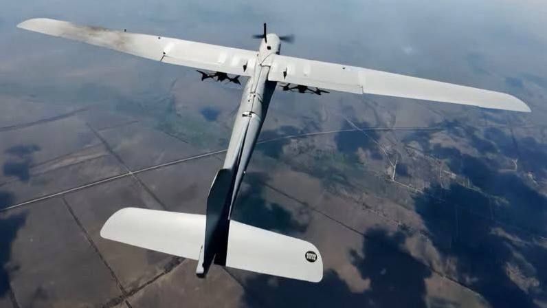 «ВС РФ массово запускают FPV-дроны с больших беспилотников: таким образом поражены цели на десятки километров