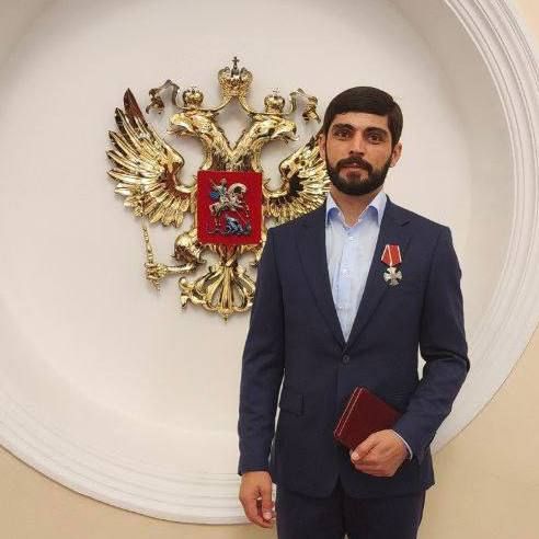WarGonzo: В Кремле наградили героев и певцов Русской Весны WarGonzo: В Кремле наградили героев и певцов Русской Весны