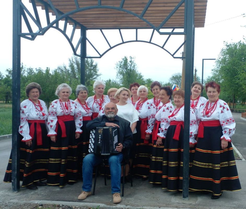    &quot;&quot;    &quot; &quot;      &quot;   &quot;    :  &quot; &quot;...