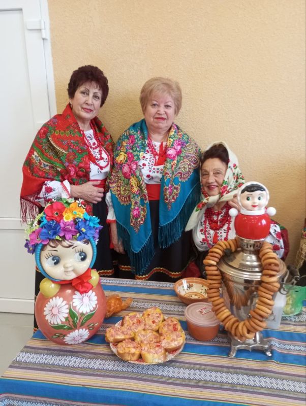    &quot;&quot;    &quot; &quot;      &quot;   &quot;    :  &quot; &quot;...