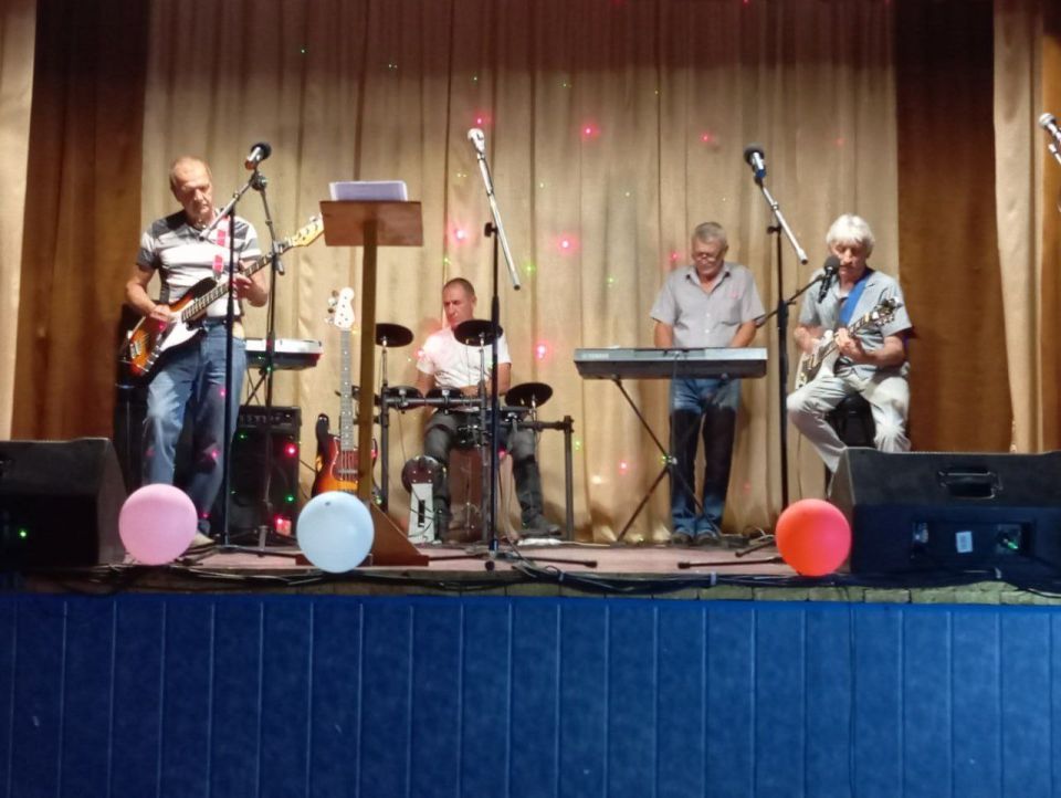 Земля, исхоженная с детства Земля, исхоженная с детства