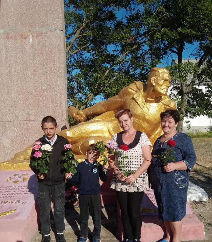 День памяти жертв фашизма - это, пожалуй, самая трагическая памятная дата в современной истории нашей страны День памяти жертв фашизма - это, пожалуй, самая трагическая памятная дата в современной истории нашей страны