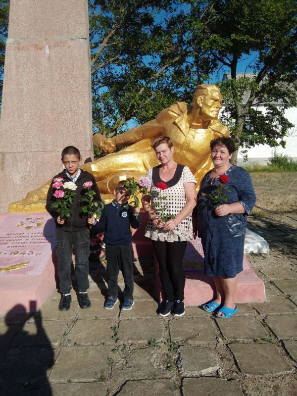 День памяти жертв фашизма - это, пожалуй, самая трагическая памятная дата в современной истории нашей страны День памяти жертв фашизма - это, пожалуй, самая трагическая памятная дата в современной истории нашей страны