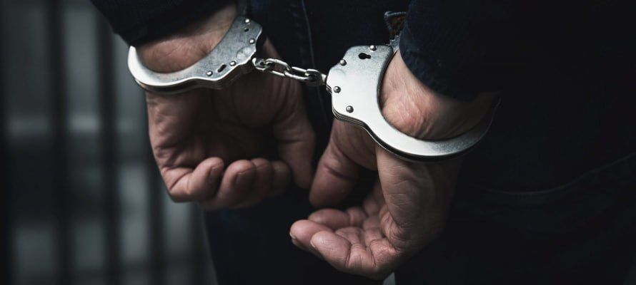 В Мелитополе сотрудники полиции задержали мужчину, подозреваемого в несанкционированном снятии денег с чужого счета