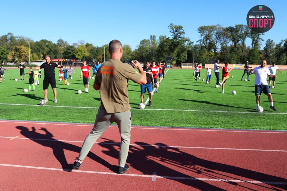 24        :       ,  80-     