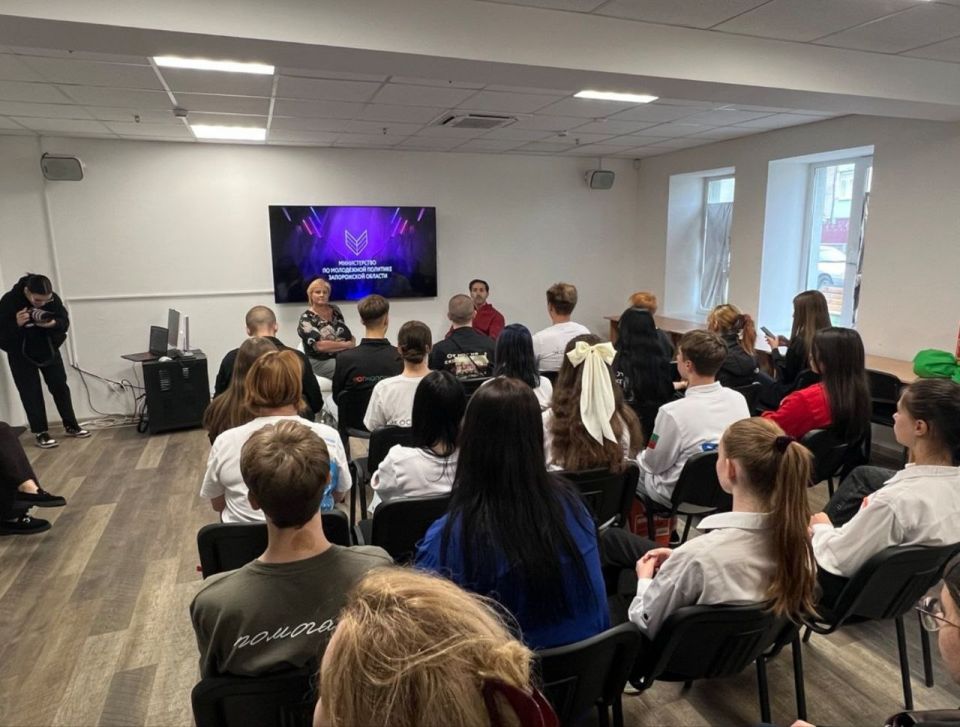 Профсоюзы СОЦПРОФ: диалог о социальном партнерстве и памяти героев Профсоюзы СОЦПРОФ: диалог о социальном партнерстве и памяти героев