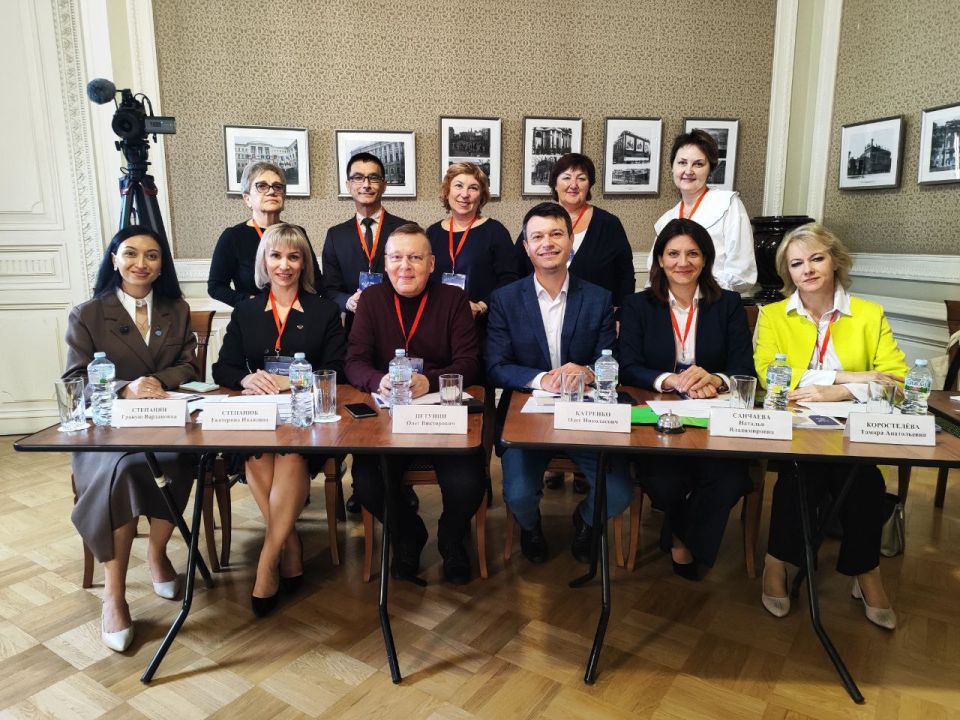 Миссия — учить и вдохновлять: объявлены лауреаты конкурса «Учитель года России – 2025» Миссия — учить и вдохновлять: объявлены лауреаты конкурса «Учитель года России – 2025»