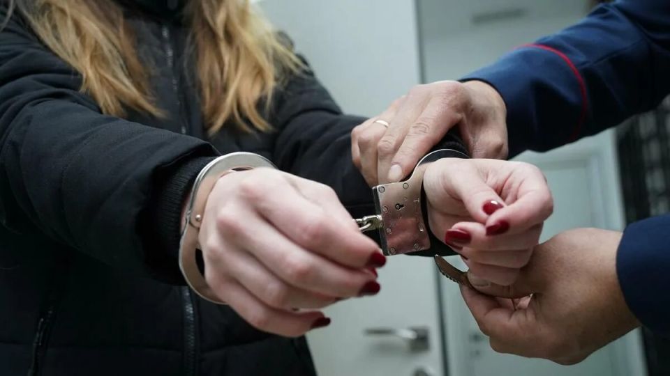 Арест на 10 суток назначили жительнице Токмака за уклонение от выполнения обязательных работ