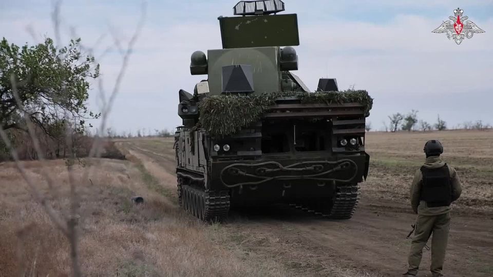Минобороны России: Расчёт ЗРК «Тор-М2» группировки войск «Днепр» уничтожил разведывательный БПЛА противника в воздушном пространстве над Запорожской областью