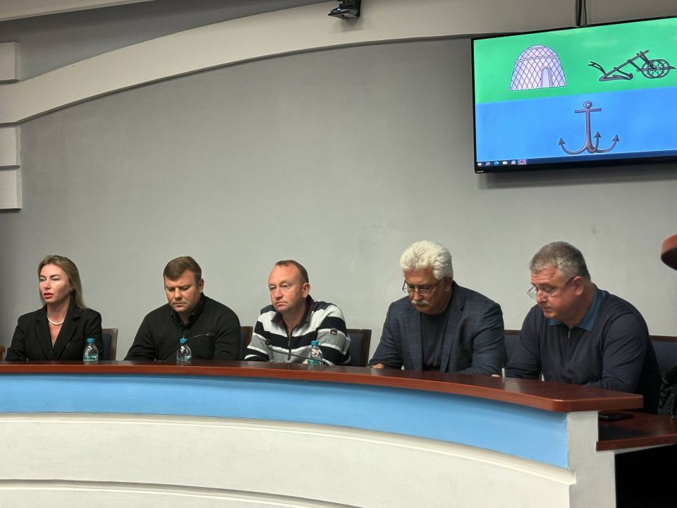 В Бердянске обсудили вопросы развития здравоохранения: акцент на кадрах, оборудовании и доступности медицины В Бердянске обсудили вопросы развития здравоохранения: акцент на кадрах, оборудовании и доступности медицины