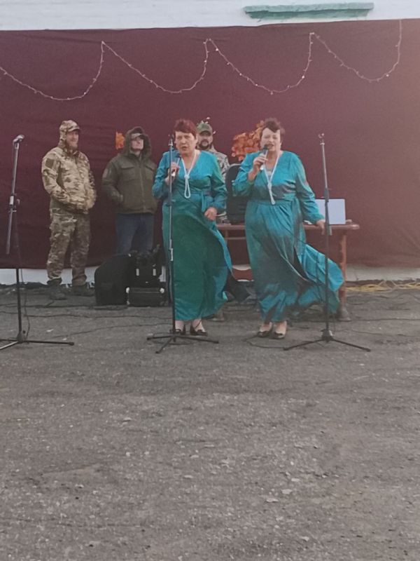 В Степановке Второй состоялся концерт представителей Томской организации" Красный обоз" В Степановке Второй состоялся концерт представителей Томской организации" Красный обоз"