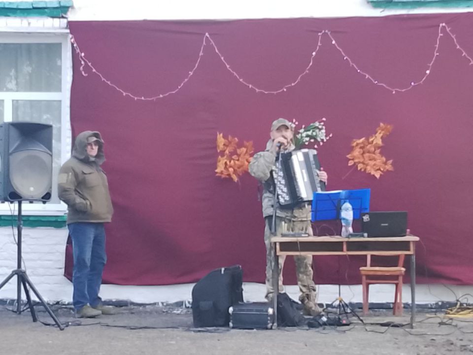 В Степановке Второй состоялся концерт представителей Томской организации" Красный обоз" В Степановке Второй состоялся концерт представителей Томской организации" Красный обоз"