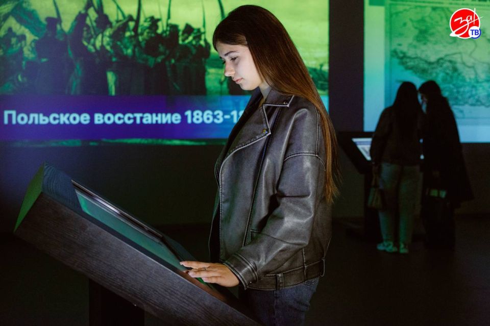 В мультимедийном парке «Россия — моя история» открылась выставка «Защита суверенитета Российского государства. История и современность» В мультимедийном парке «Россия — моя история» открылась выставка «Защита суверенитета Российского государства. История и современность»