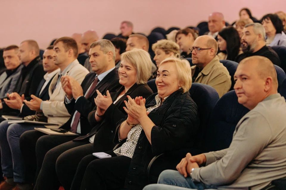 В Запорожской области отметили День работника сельского хозяйства и перерабатывающей промышленности В Запорожской области отметили День работника сельского хозяйства и перерабатывающей промышленности