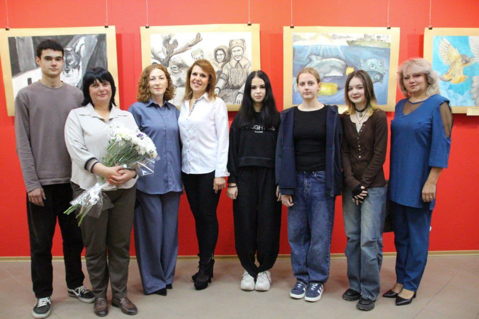 Выставка Запорожского областного отделения «Союза художников России» открылась в Художественном музее им. И. И. Бродского в Бердянске Выставка Запорожского областного отделения «Союза художников России» открылась в Художественном музее им. И. И. Бродского в Бердянске