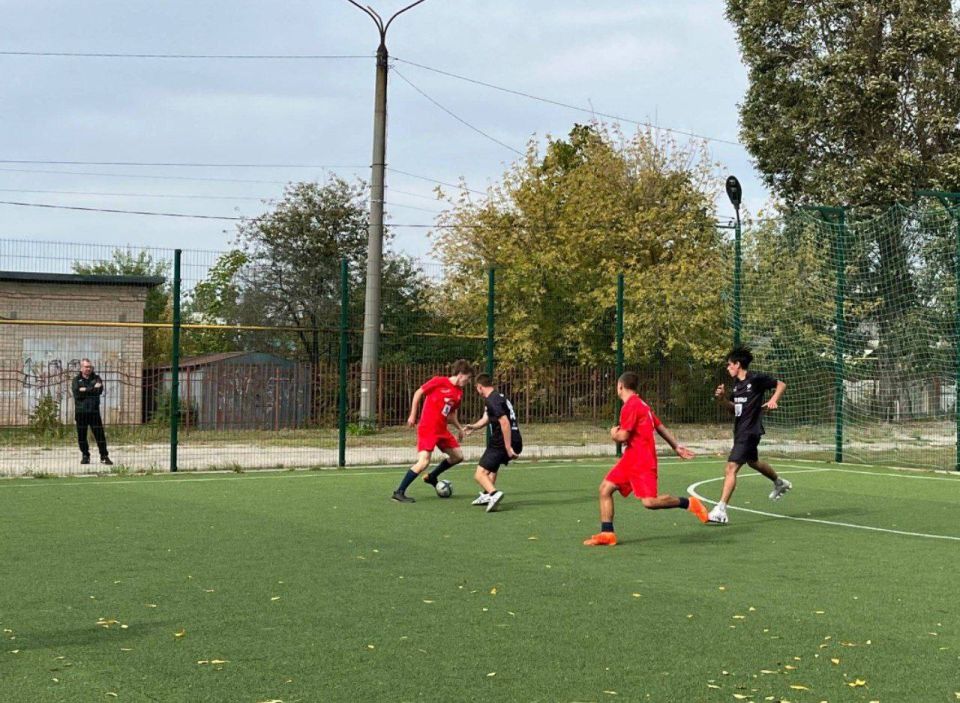   2025.    -       ,  80-    . 