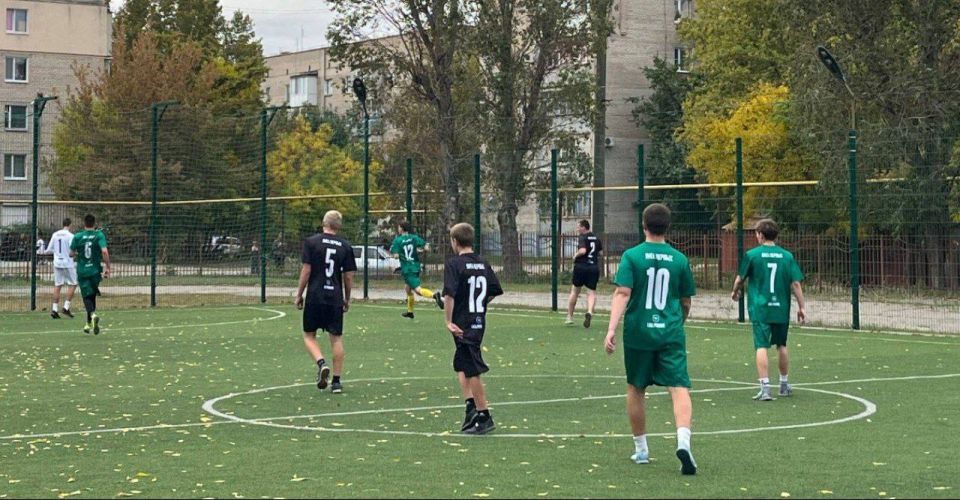   2025.    -       ,  80-    . 