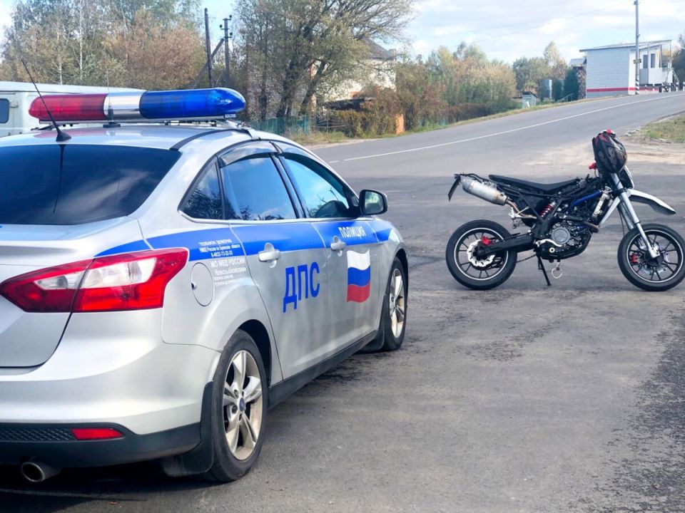 За вождение в нетрезвом виде у жителя Токмакского района конфисковали мопед и назначили 200 часов обязательных работ