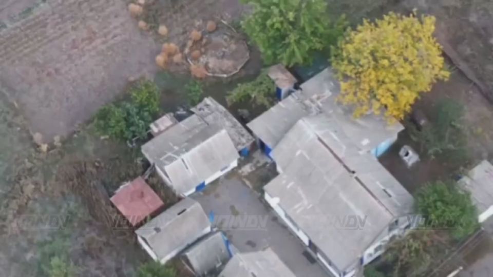 Кадры от друзей @voin_dv с героическим штурмом бойца ГрВ "Восток"