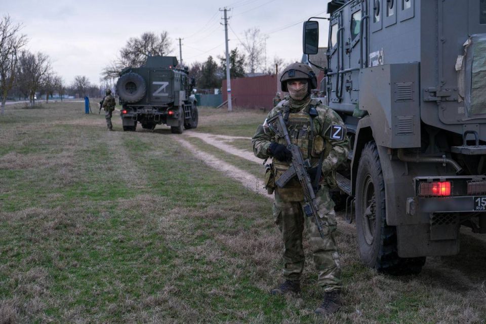 Кадры боевой работы СОБР в Херсонской и Запорожской областях Кадры боевой работы СОБР в Херсонской и Запорожской областях