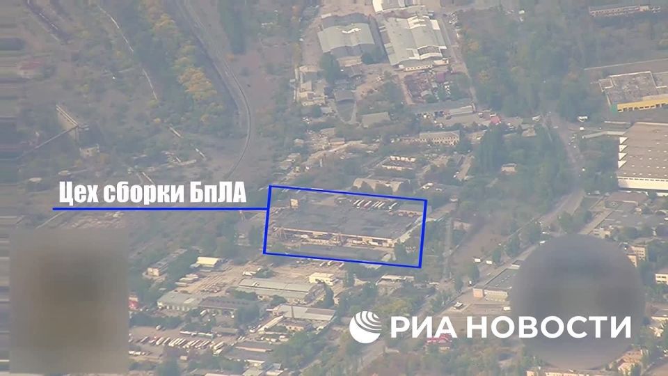 ВС России нанесли ракетный удар "Искандером-М" по цеху производства БПЛА в районе Херсона