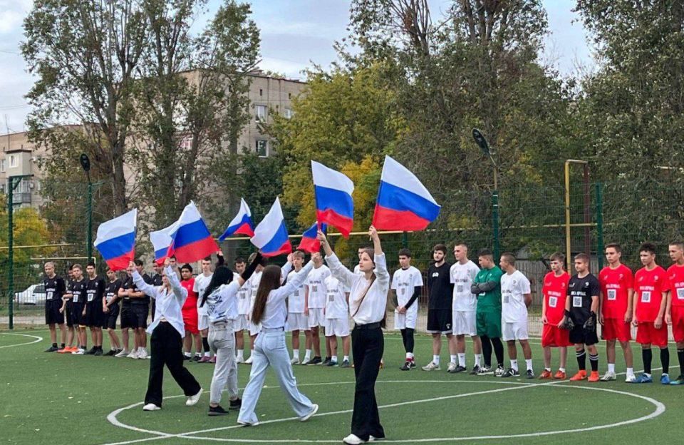   2025.    -       ,  80-    . 