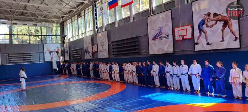Интенсивные тренировки: сборная Запорожской области по дзюдо на УТМ в Алуште! Интенсивные тренировки: сборная Запорожской области по дзюдо на УТМ в Алуште!