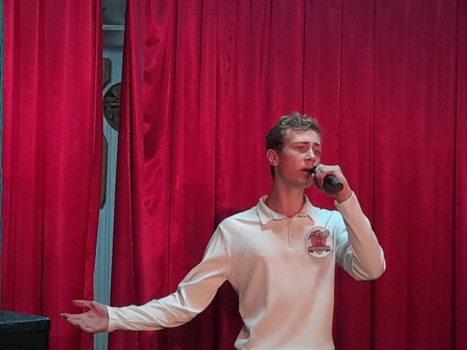 В Михайловском доме культуры состоялась интеллектуальная битва — брейн-ринг «Родной край», объединивший десятиклассников из разных школ В Михайловском доме культуры состоялась интеллектуальная битва — брейн-ринг «Родной край», объединивший десятиклассников из разных школ