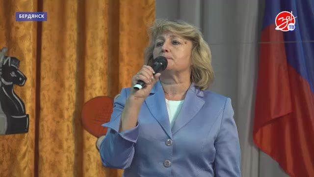 Воспитанники Центра имени Рудневой поздравили педагогов дополнительного образования с профессиональным праздником
