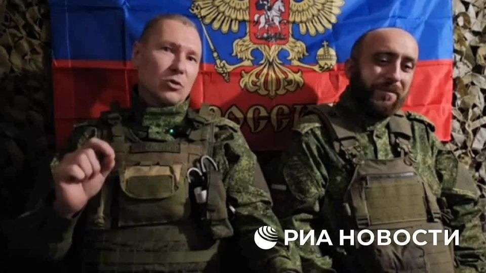«Днепр» своих не бросает. Медик и водитель эвакуационной группы 2-го батальона 392-го полка 19-й дивизии группировки «Днепр» спасли 5 сослуживцев, попавших под атаку беспилотников ВСУ, рассказал медик с позывным «Инспектор»
