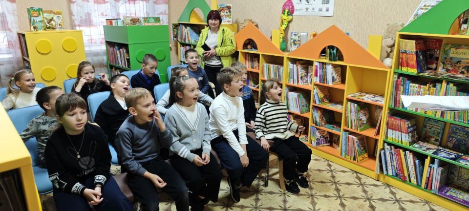 "Читайте ! И пусть в вашей жизни не будет ни одного дня, когда бы вы не прочли хоть одной странички из новой книги ". К.Г. Паустовский "Читайте ! И пусть в вашей жизни не будет ни одного дня, когда бы вы не прочли хоть одной странички из новой книги ". К.Г. Паустовский