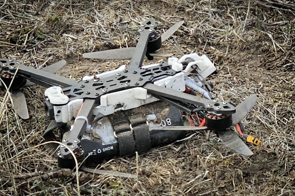 Росгвардейцы уничтожили три вражеских FPV-дрона в Запорожской области
