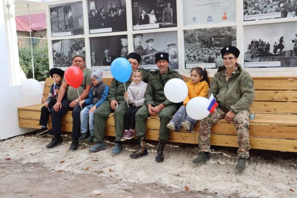 Новые зоны отдыха «Театральные площади» открыты в Запорожской области