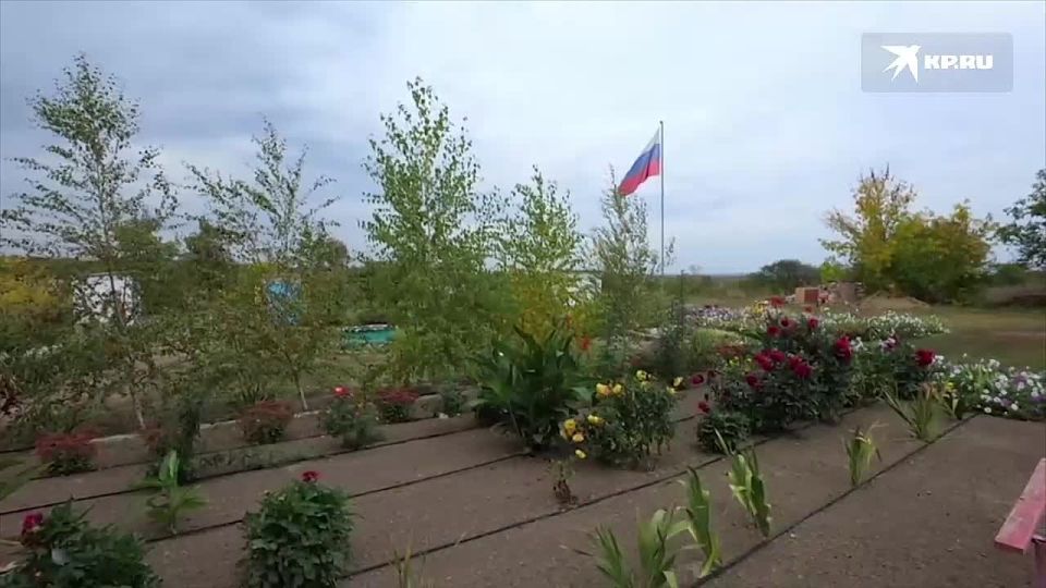 В семи километрах от укреплений ВСУ: Гумпомощь доставили ученикам Великой Знаменки