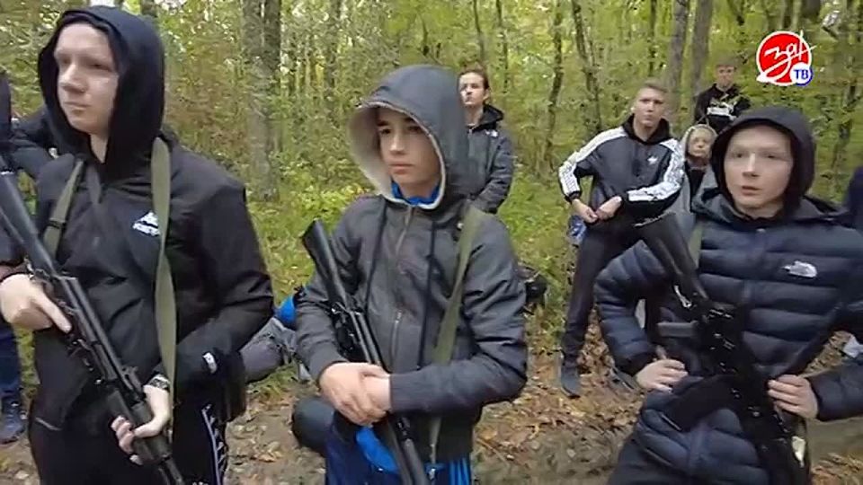 Школьники Запорожской области прошли дорогами мужества и вспомнили подвиг юных земляков-партизан