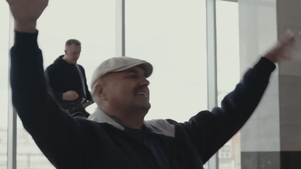 Друзья!. Предлагаем завершить день песней о нашей России! Самой заботливой, справедливой и добросердечной стране! Мы вместе навсегда! Пусть вечер будет мирным и спокойным! Увидимся завтра)) Подписывайтесь на: Вести Приморск