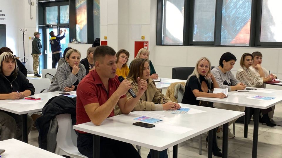 Сотрудники Госавтоинспекции Запорожской области приняли участие в заседании регионального родительского комитета Сотрудники Госавтоинспекции Запорожской области приняли участие в заседании регионального родительского комитета