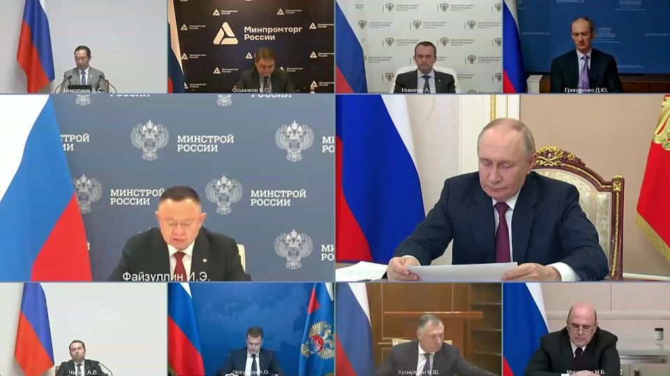 Глава Минстроя Ирек Файзуллин доложил Президенту о готовности предприятий ЖКХ к отопительному сезону
