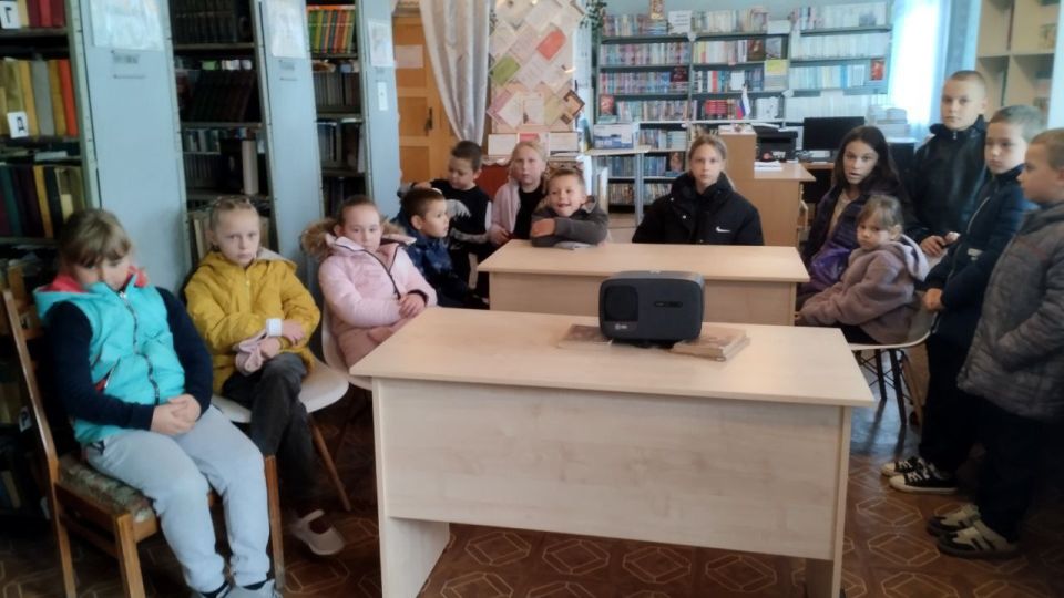 Познавательная беседа "Славный урожай-вкусный каравай" Познавательная беседа "Славный урожай-вкусный каравай"