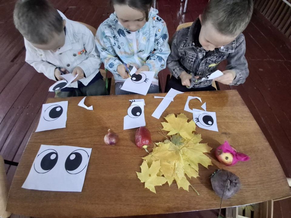 "Овощ с грядки мы сорвем и поделку соберем" "Овощ с грядки мы сорвем и поделку соберем"