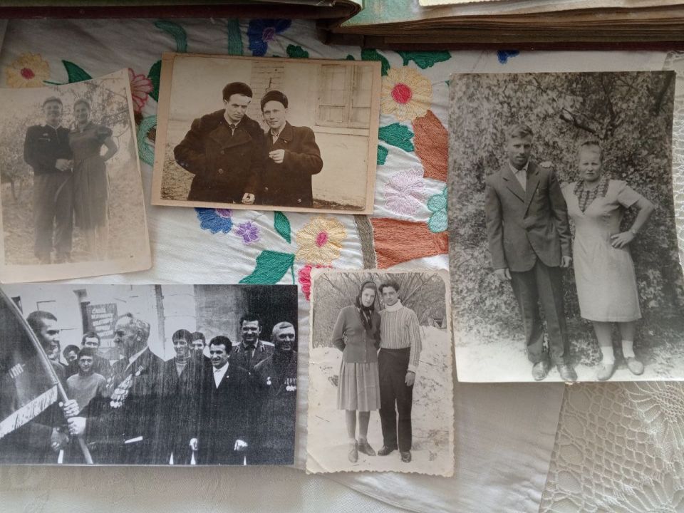 «О папах – с любовью!». Слова «отец» и «Отечество» имеют одинаковые корни «О папах – с любовью!». Слова «отец» и «Отечество» имеют одинаковые корни