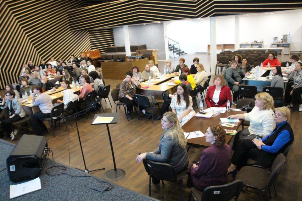 Первое методическое совещание «Актуальные аспекты деятельности библиотек в Запорожской области» состоялось в Мелитополе Первое методическое совещание «Актуальные аспекты деятельности библиотек в Запорожской области» состоялось в Мелитополе