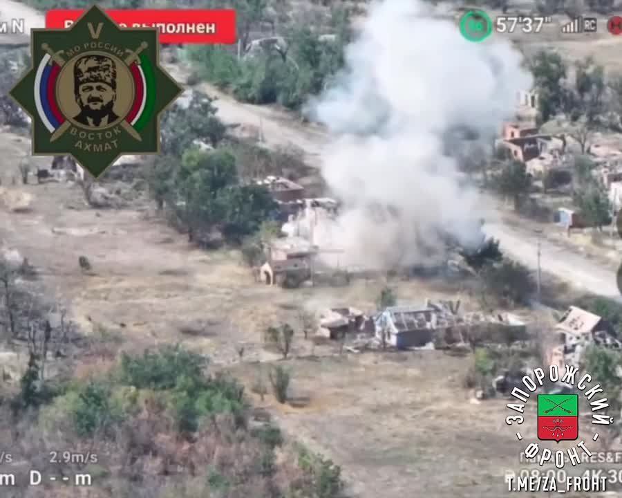 Запорожское направление. Работа батальона «ВОСТОК-АХМАТ» под командованием , боевого офицера, подполковника Вахи Хамбулатова (позывной «АСХАБ») В ходе воздушной разведки в районе Малой Токмачки выявлен пункт управления...