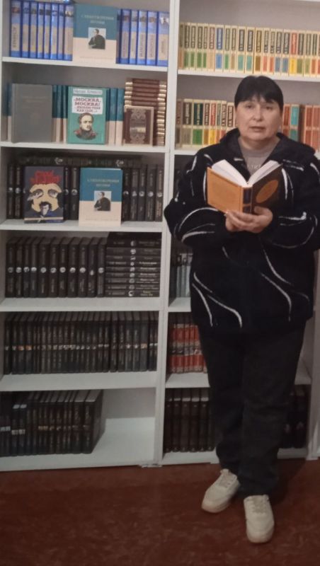 В Дмитриевской. сельской библиотеке В Дмитриевской. сельской библиотеке