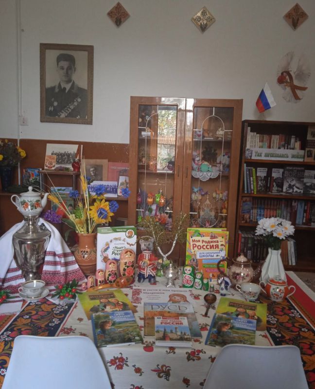 В Дмитриевской. сельской библиотеке В Дмитриевской. сельской библиотеке